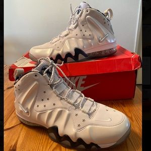 Nike Barkley Posite Max Sneakers